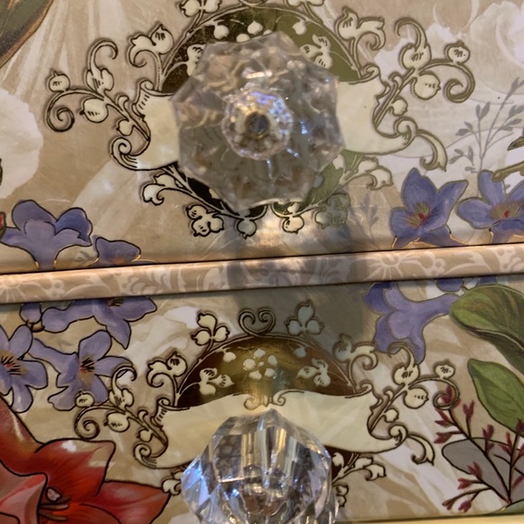 Punch Studio jewelry box / organizer - Picture 13 of 14